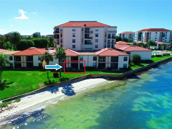 6051 SUN BOULEVARD , Unit 111, ST PETERSBURG, FL 33701