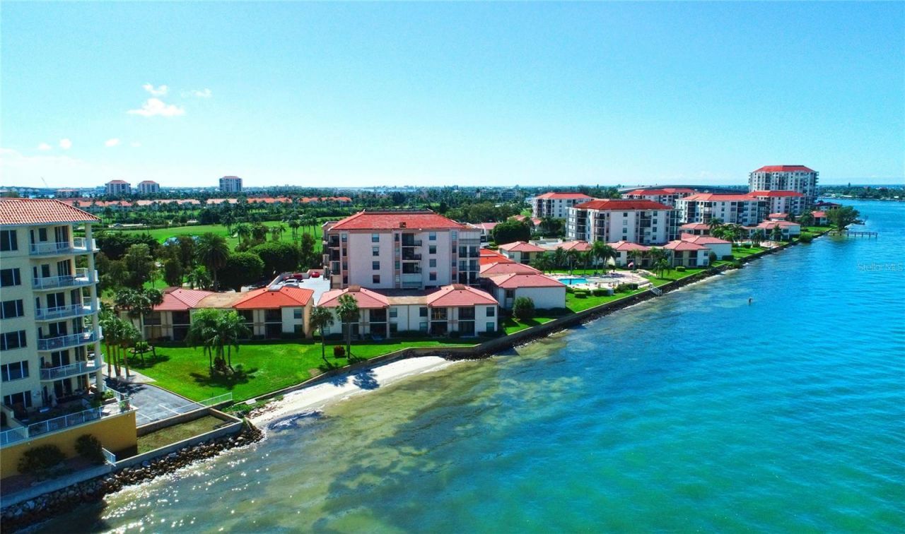 6051 Sun Boulevard, Unit 111, Saint Petersburg, FL 33701 Photo