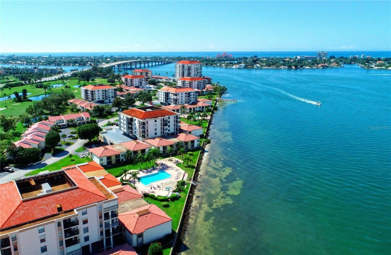 6051 Sun Boulevard, Unit 111, Saint Petersburg, FL 33701 Photo