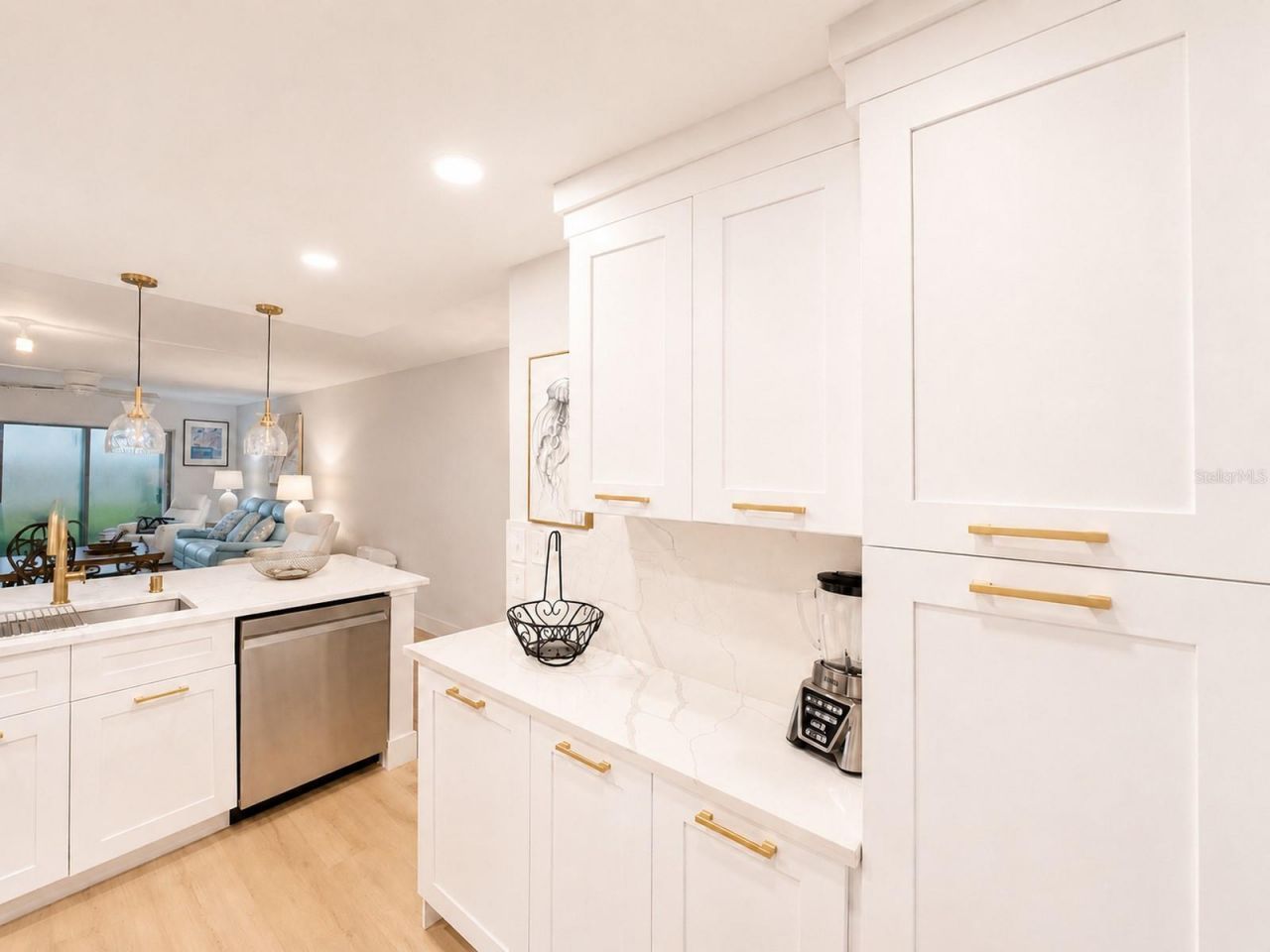 6051 Sun Boulevard, Unit 111, Saint Petersburg, FL 33701 Photo