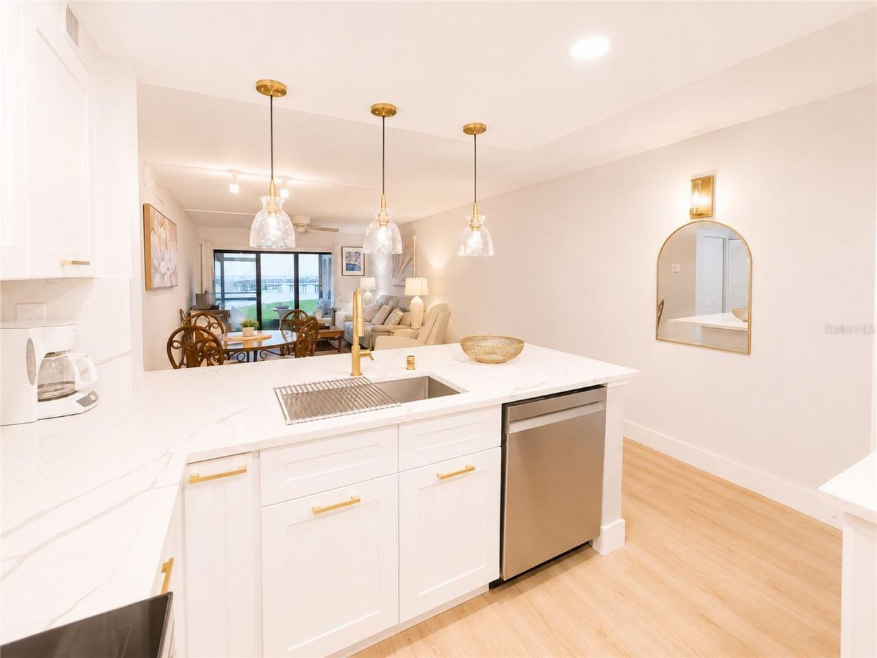 6051 Sun Boulevard, Unit 111, Saint Petersburg, FL 33701 Photo