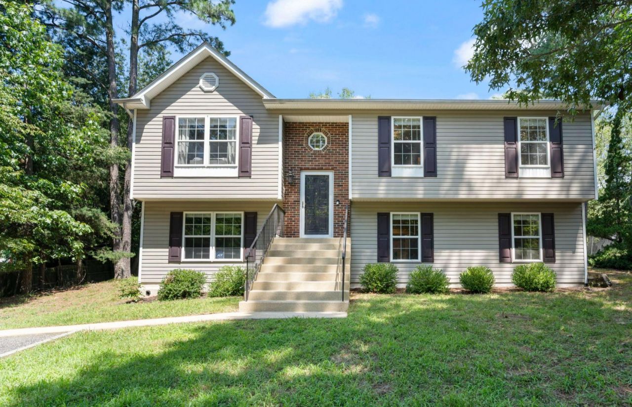 1126 STAGECOACH TRAIL , LUSBY, MD 20657
