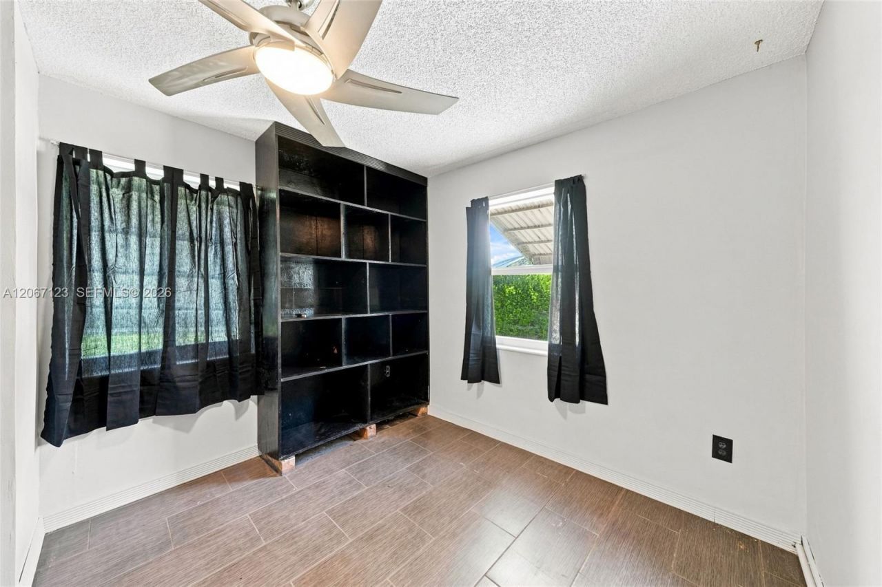 5525 SW 112th Ave, Miami, FL 33165 Photo