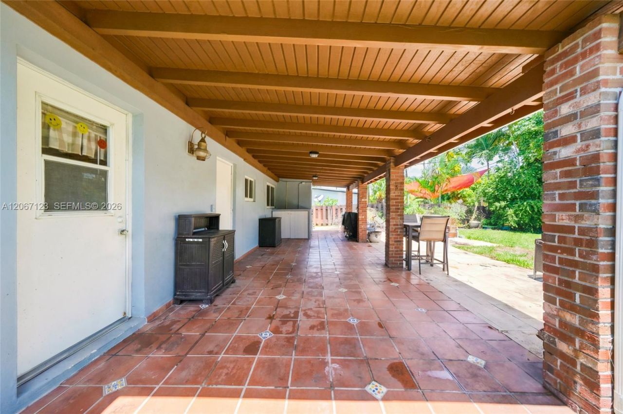 5525 SW 112th Ave, Miami, FL 33165 Photo