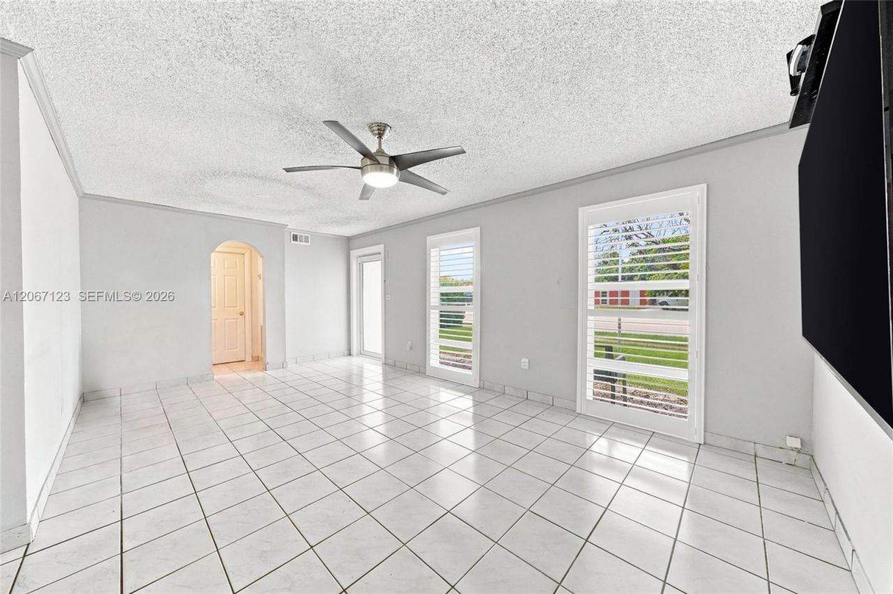 5525 SW 112th Ave, Miami, FL 33165 Photo