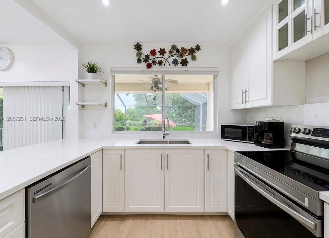 5403 Bayberry Ln, Tamarac, FL 33319 Photo