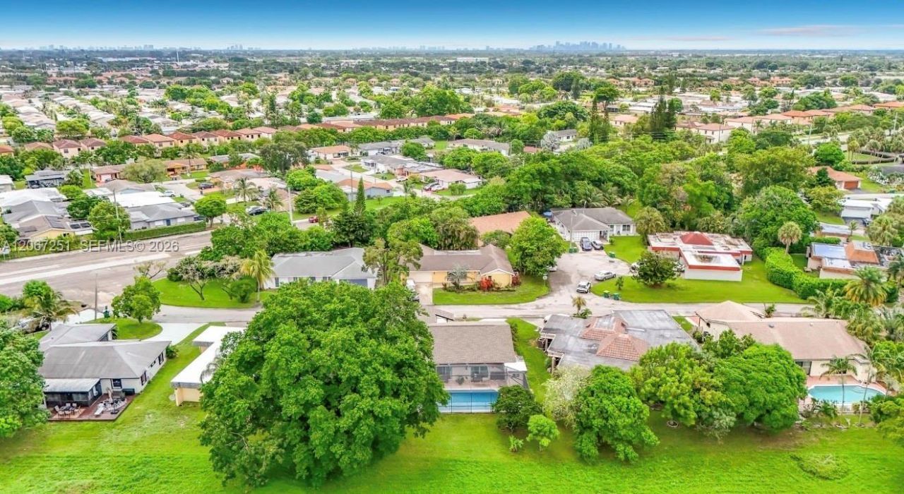 5403 Bayberry Ln, Tamarac, FL 33319 Photo