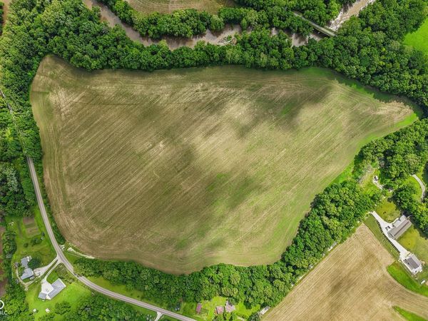 6800 N Sugar Creek Road , Thorntown, IN 46071