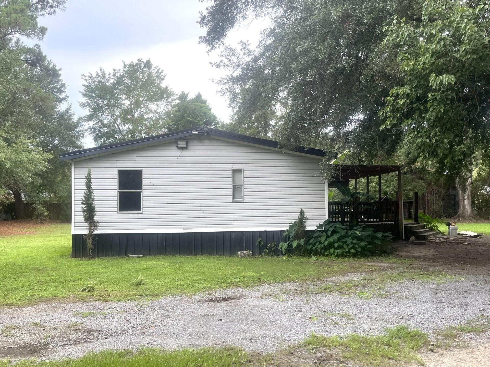 734 Henry Street Photo 25