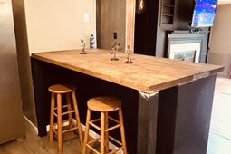 734 Henry Street photo 4