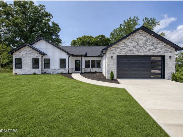 3259 Sandpiper Court, Kodak, TN 37764
