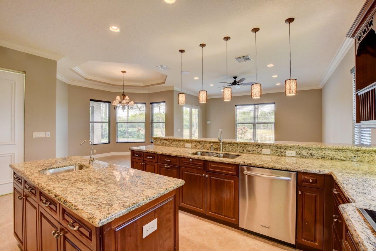 6669 Cobia Circle, Boynton Beach, FL 33437 Photo