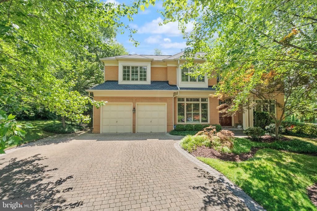 7016 WINTERBERRY LANE, BETHESDA, MD 20817
