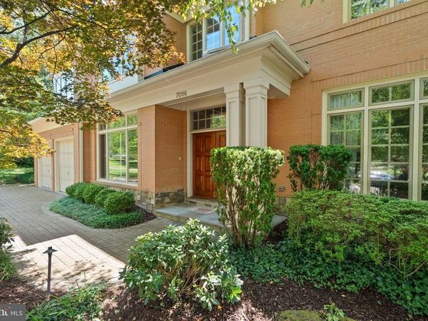 7016 WINTERBERRY LANE, BETHESDA, MD 20817