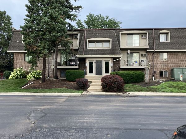 104 E Bailey Road , Unit G, Naperville, IL 60565