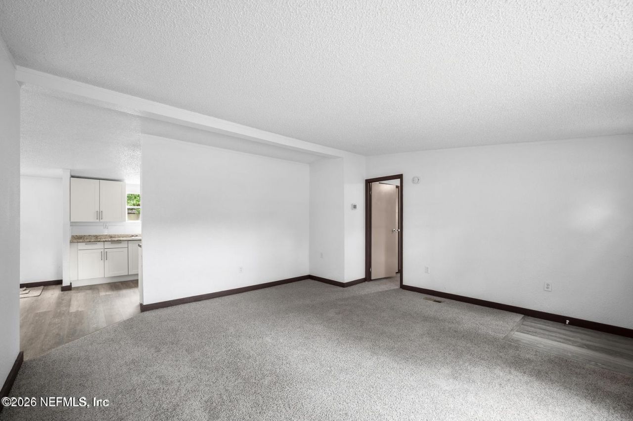 4318 Deerfield Circle W, Macclenny, FL 32063 Photo