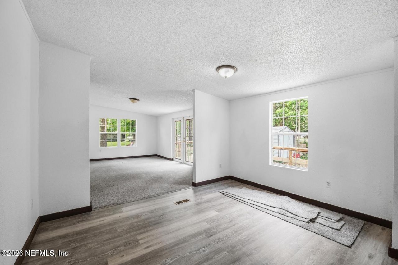 4318 Deerfield Circle W, Macclenny, FL 32063 Photo