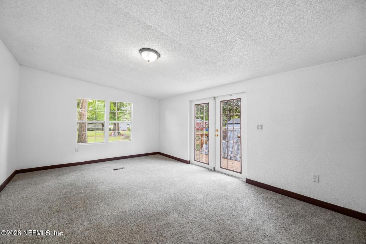 4318 Deerfield Circle W, Macclenny, FL 32063 Photo