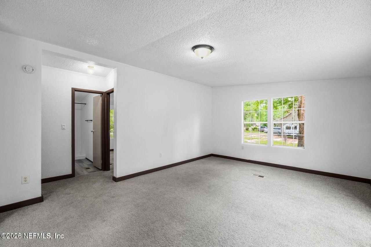 4318 Deerfield Circle W, Macclenny, FL 32063 Photo