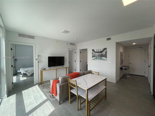 227 NE 2nd St , Unit 1606, Miami, FL 33132