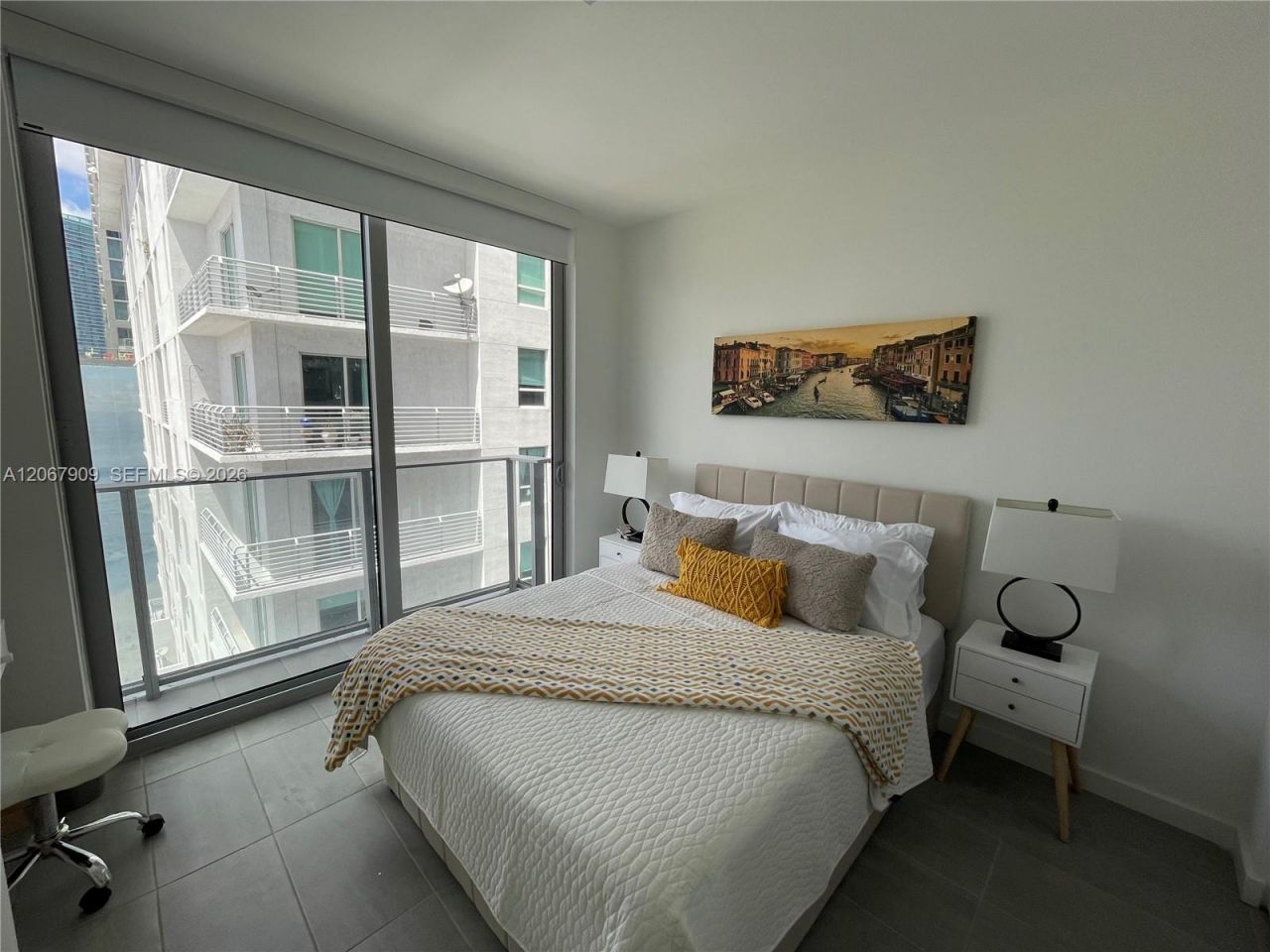 227 NE 2nd St , Unit 1606, Miami, FL 33132 Photo
