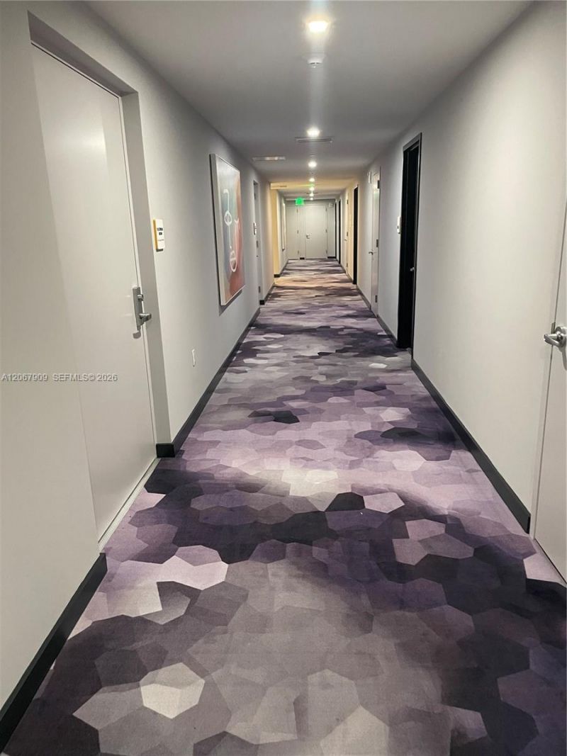 227 NE 2nd St , Unit 1606, Miami, FL 33132 Photo