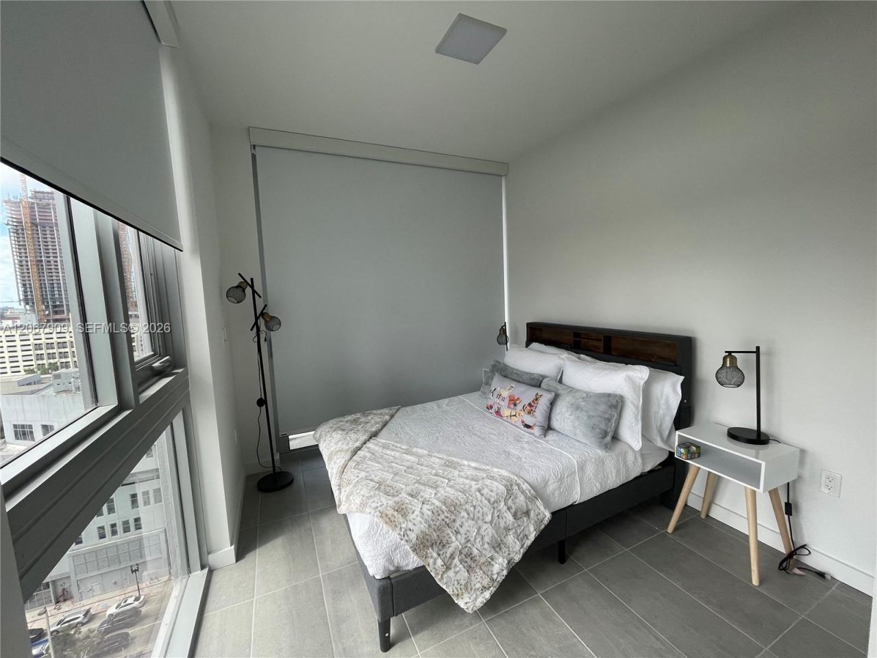 227 NE 2nd St , Unit 1606, Miami, FL 33132 Photo