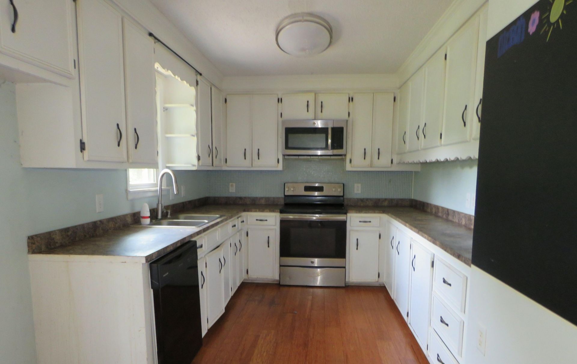 173 Bird Dog Road Photo 8