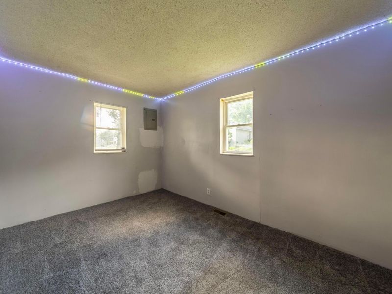 512 N Grand Avenue, Marion, OH 43302 Photo 12