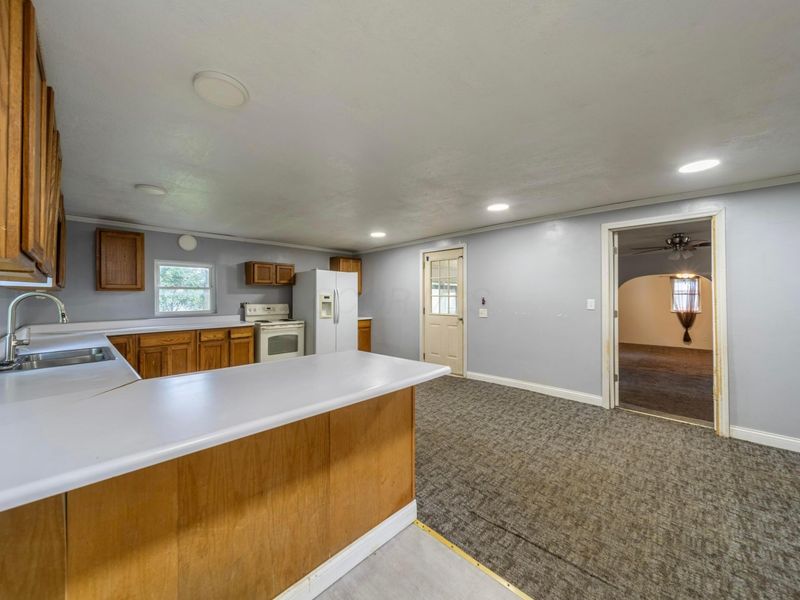 512 N Grand Avenue, Marion, OH 43302 Photo 18
