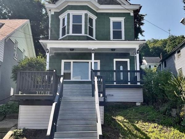 621 SCHUYLKILL AVENUE, POTTSVILLE, PA 17901