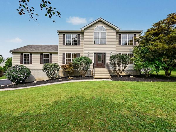 14 Storm Drive, Poughquag, NY 12570