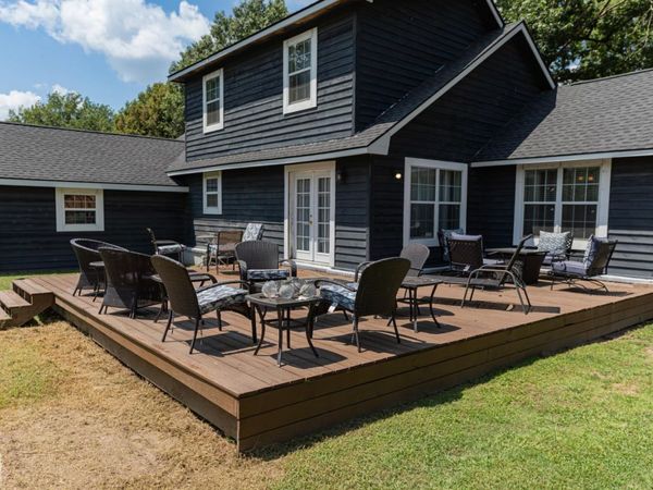 809 Putting Green Drive, Blytheville, AR 72315