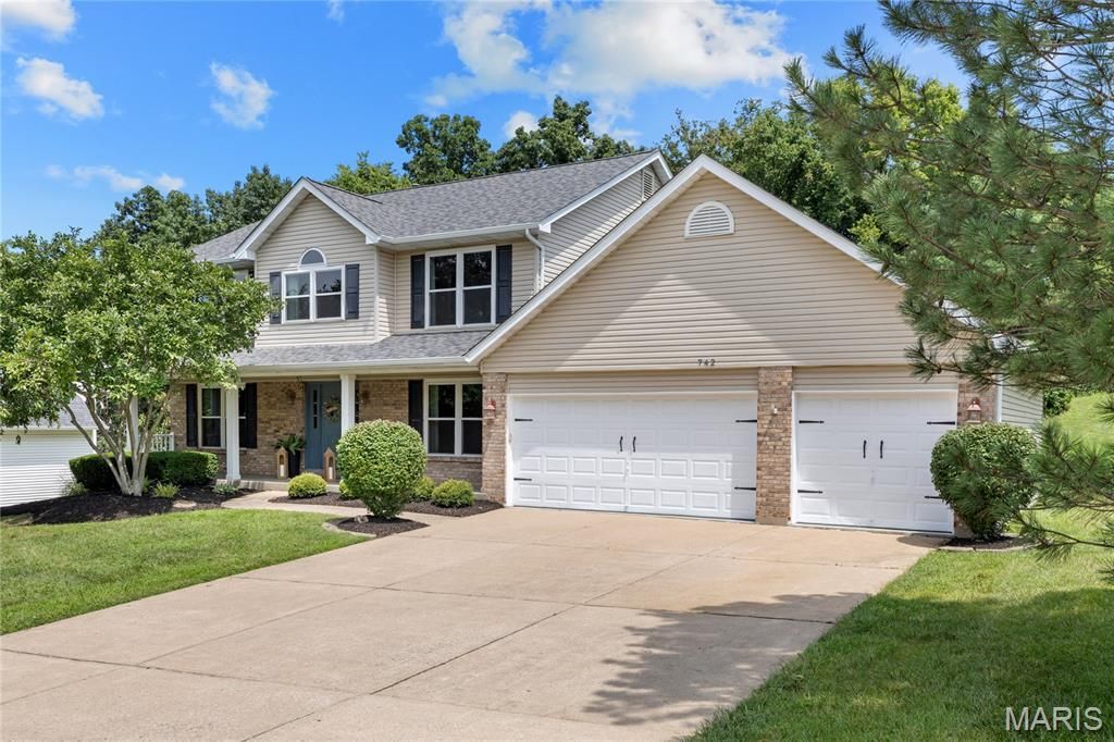 742 Blairbeth Drive , Weldon Spring, MO 63304 Main Photo