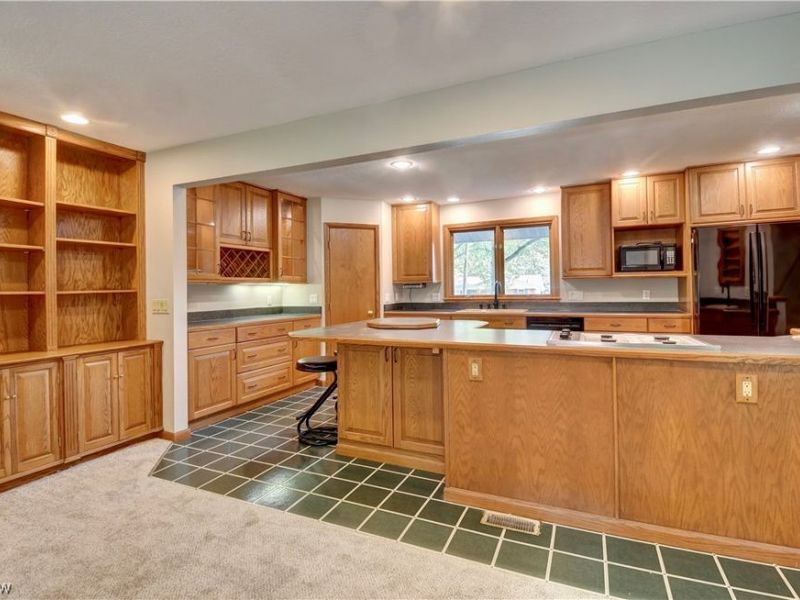 3136 Englewood Drive, Stow, OH 44224 Photo 6