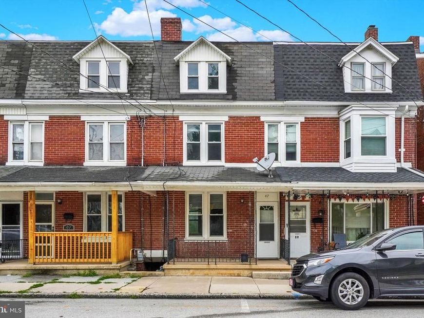 47 W Gay Street, Red Lion, PA 17356 Main Photo