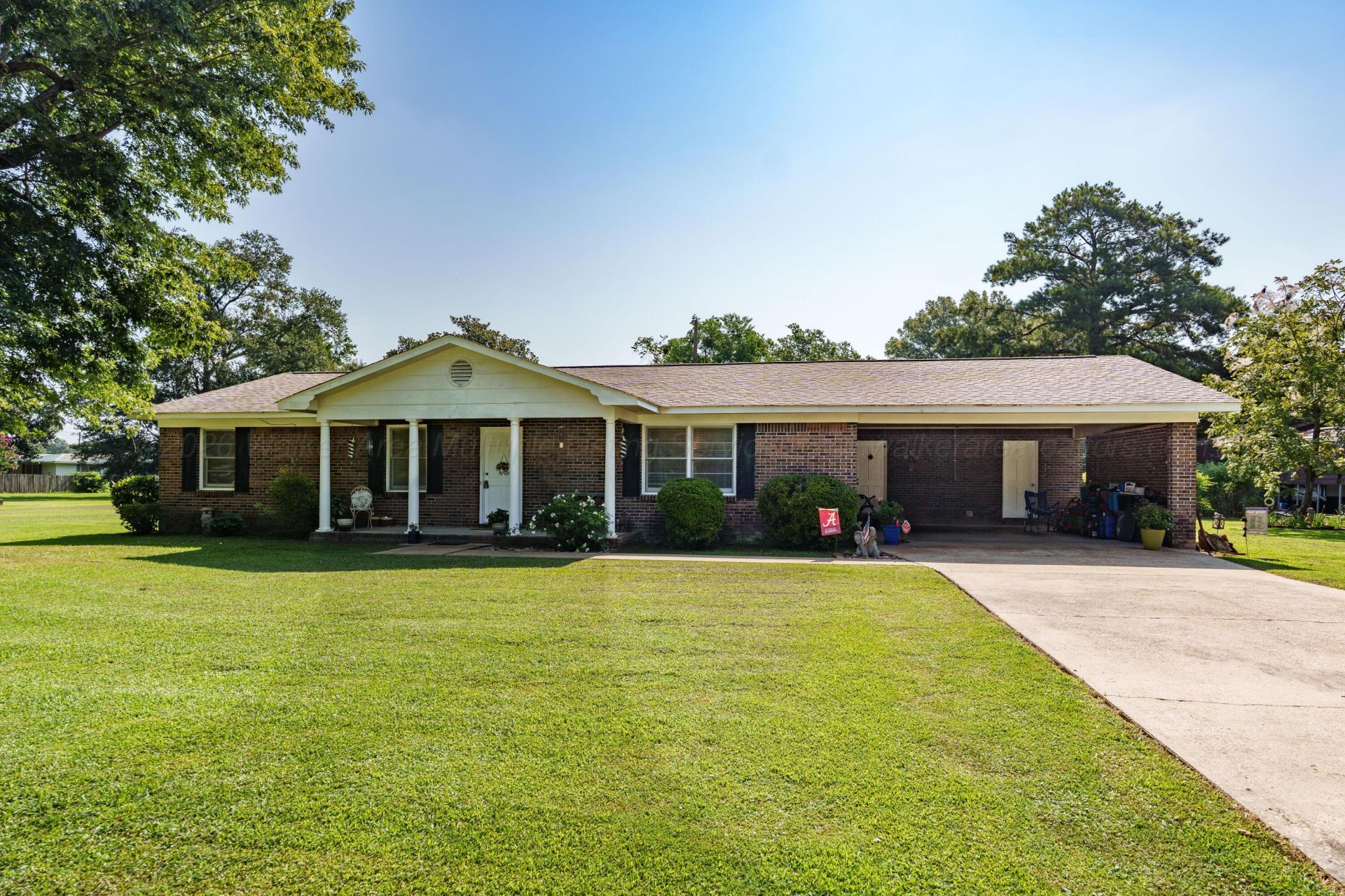 2320 3rd Way, Fayette, AL 35555 Main Photo