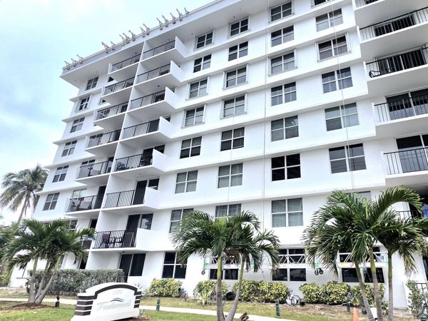 1009 N Ocean Boulevard, Unit 409, Pompano Beach, FL 33062