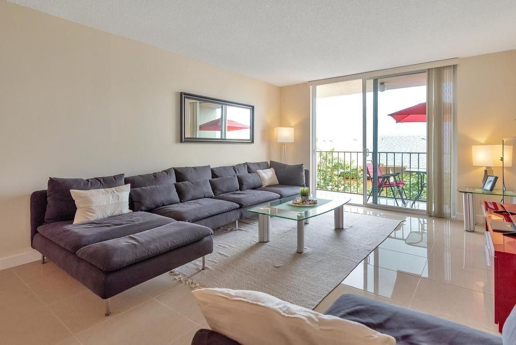 1009 N Ocean Boulevard, Unit 409, Pompano Beach, FL 33062 Photo