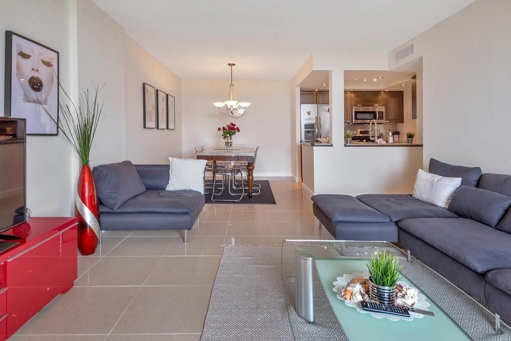 1009 N Ocean Boulevard, Unit 409, Pompano Beach, FL 33062 Photo