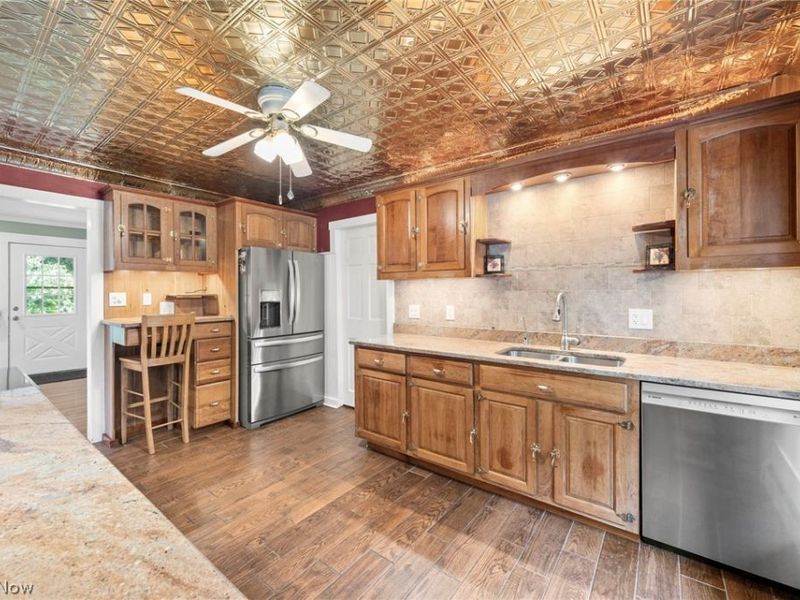 10689 Vaughn Road, Mantua, OH 44255 Photo 14