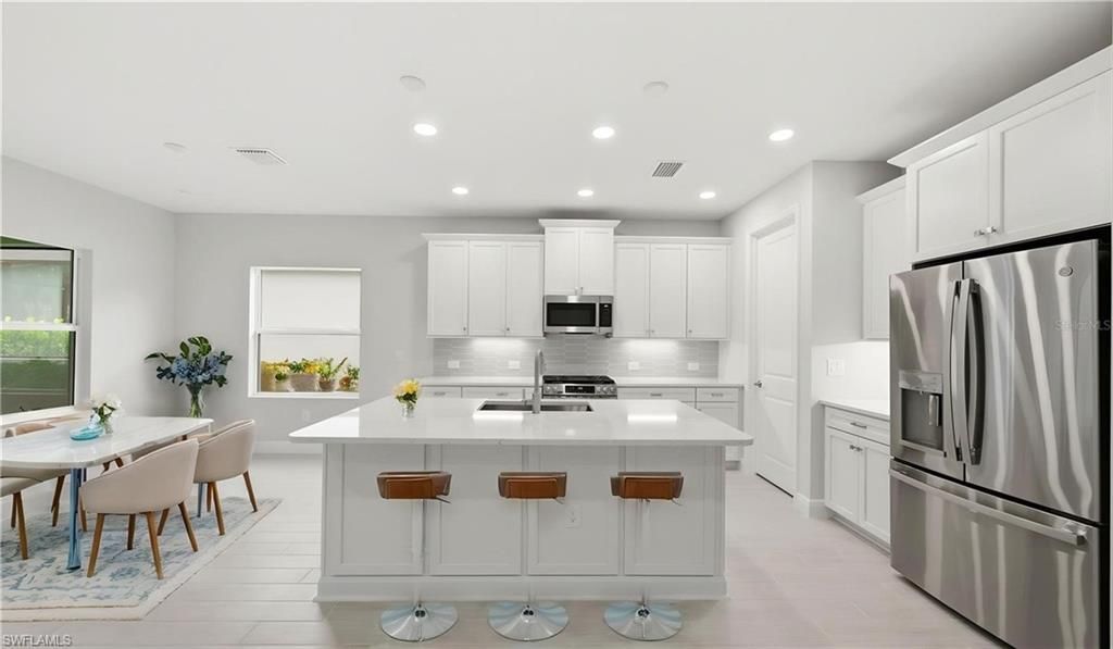 3075 Heritage Pines Dr , Fort Myers, FL 33905 Photo
