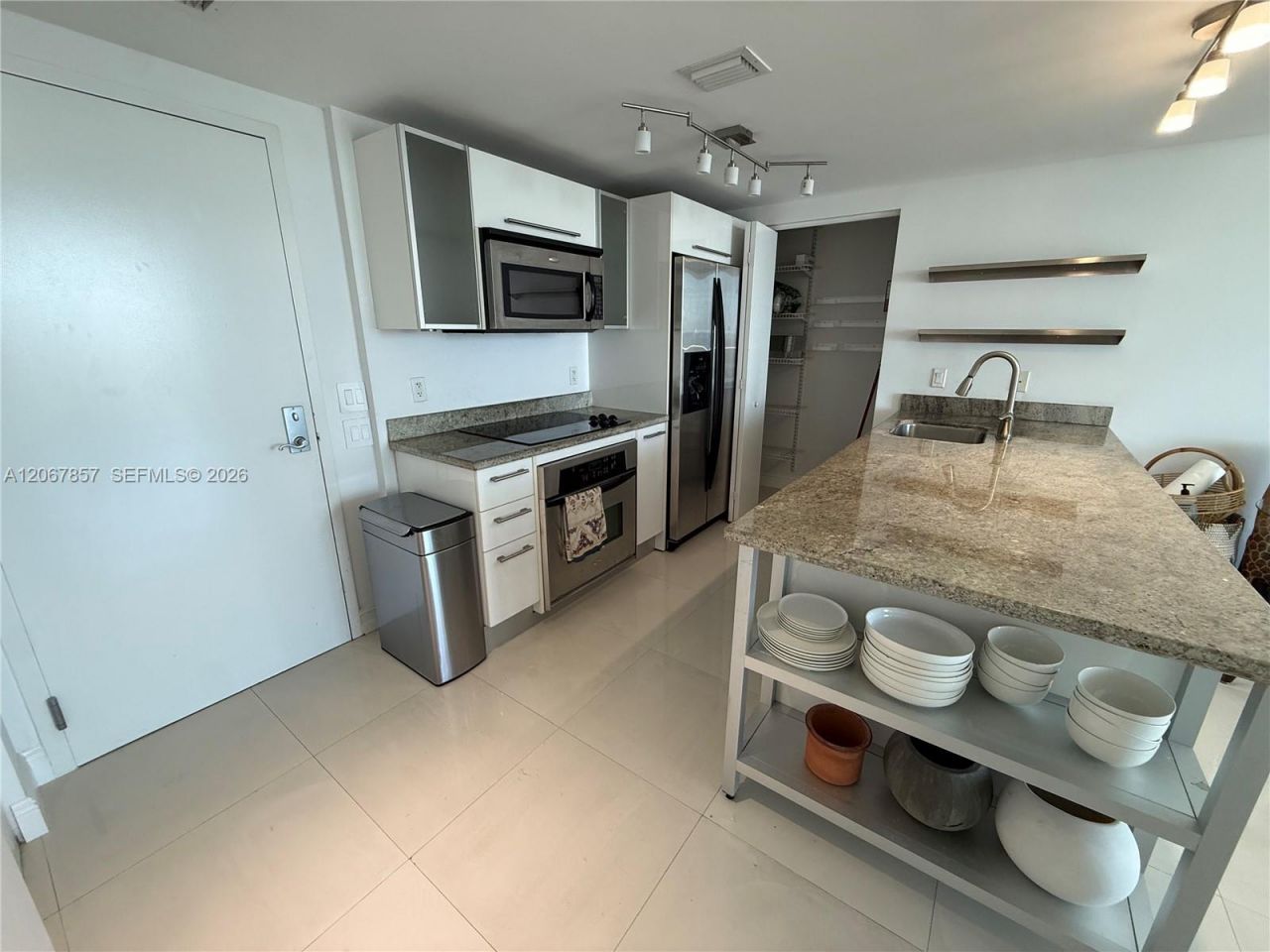 185 SW 7th St, Unit 4010, Miami, FL 33130 Photo