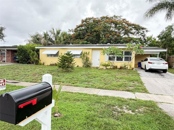 3558 Everglades Rd , Palm Beach Gardens, FL 33410