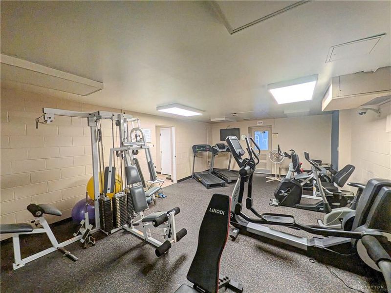 2230 S Patterson Boulevard, Unit 51, Dayton, OH 45409 Photo 9