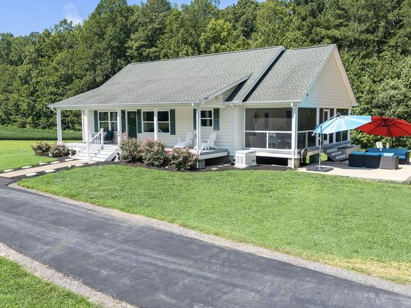 183 Carlson Rd, HEATHSVILLE, VA 22473