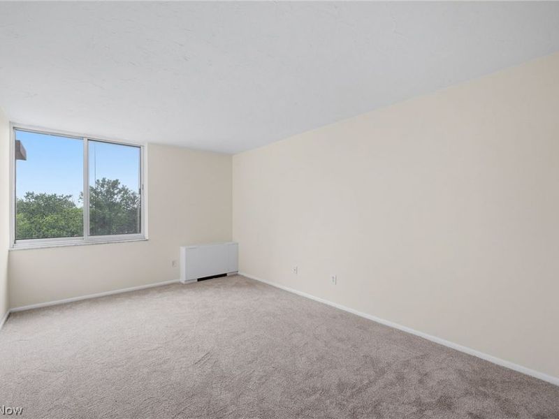 12900 Lake Avenue, Unit 811, Lakewood, OH 44107 Photo 21