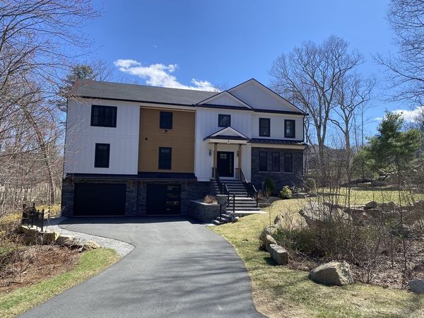 1 Whisper Way, Hopkinton, MA 01748