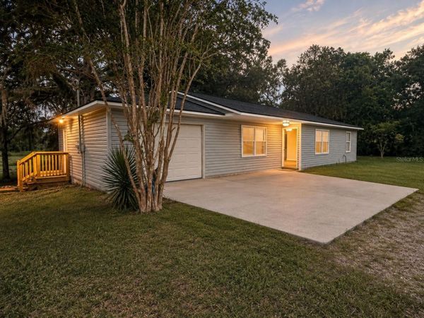 8577 NE 157TH COURT , SILVER SPRINGS, FL 34488