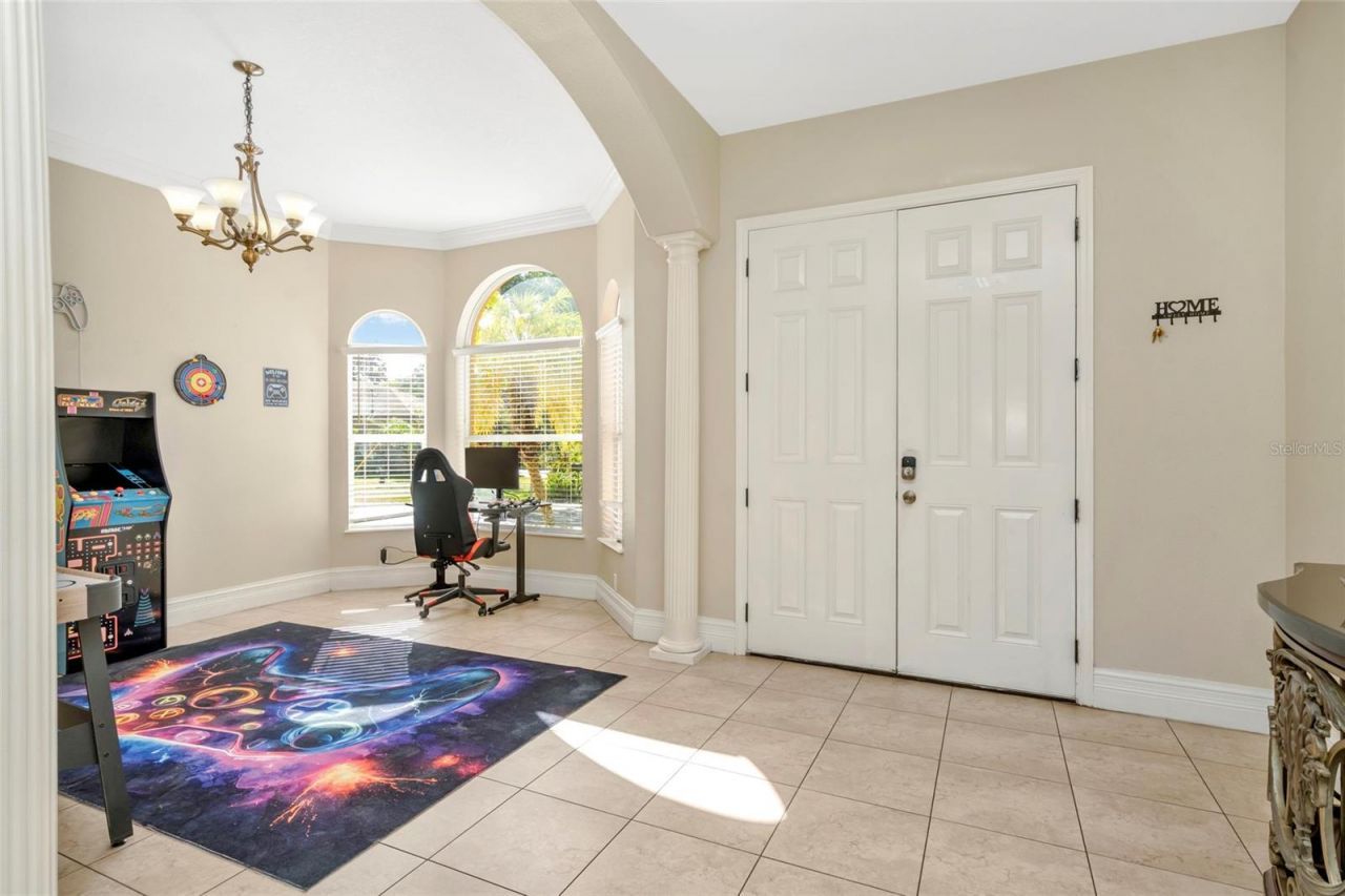10806 Perez Drive, Tampa, FL 33618 Photo